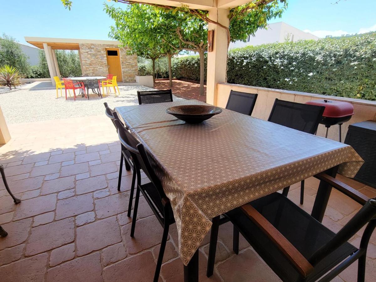 Villa Tropez Chambres D'Hotes Le Luc Exterior foto